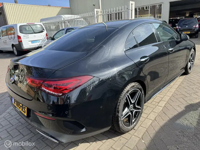 Mercedes-Benz CLA 200 Premium Plus 2020 Benzine 5