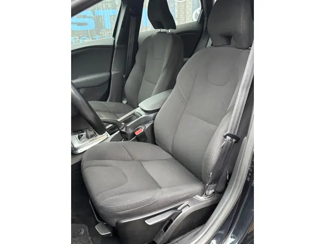 Volvo V40 1.6 T2 Kinetic 2015 Benzine 6