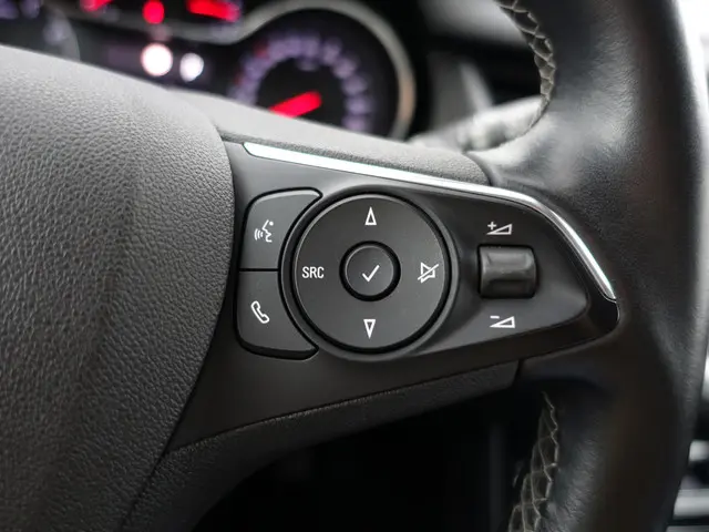 Opel Grandland X 1.2 Turbo Ultimate Aut- 2018 Benzine 18
