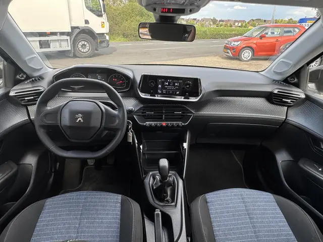 Peugeot 208 1.2 PureTech Like 2021 Benzine 22
