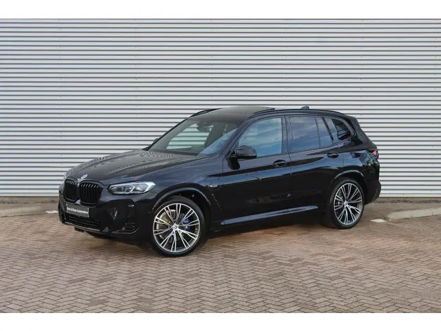 BMW X3 xDrive30e High Executive 2022 Hybride Benzine 36
