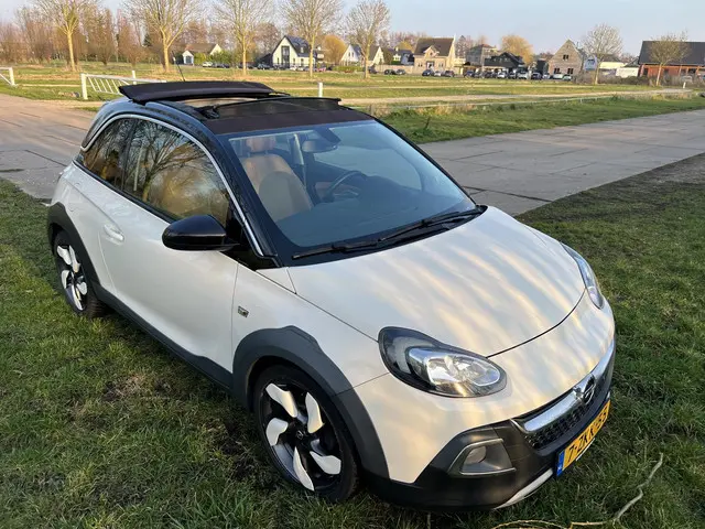 Opel ADAM 2