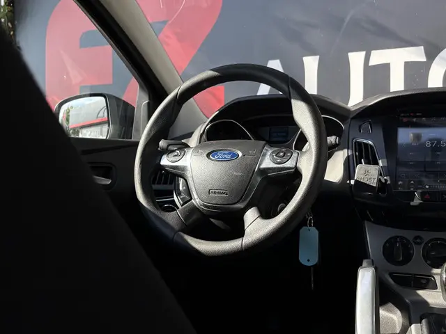 Ford Focus 1.0 EcoBoost Trend 2013 Benzine 13
