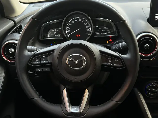 Mazda 2 1.5 Skyactiv-G Sportive 2022 Benzine 3