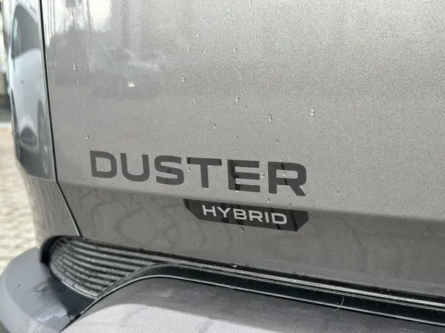 Dacia Duster Extreme Hybrid 140 2025 Hybride Benzine 30