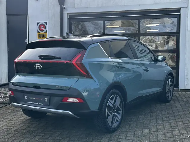 Hyundai Bayon 1.0 T-GDI Premium 2022 Benzine 2