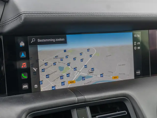 Porsche Taycan Cross Turismo 4S 93 kWh 2022 Elektrisch 33