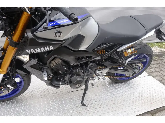 Yamaha MT 09 SP 2018 Benzine 18