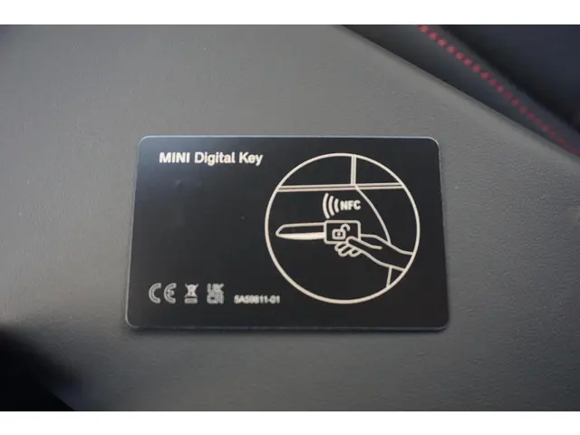 MINI Countryman C 2024 Benzine 16