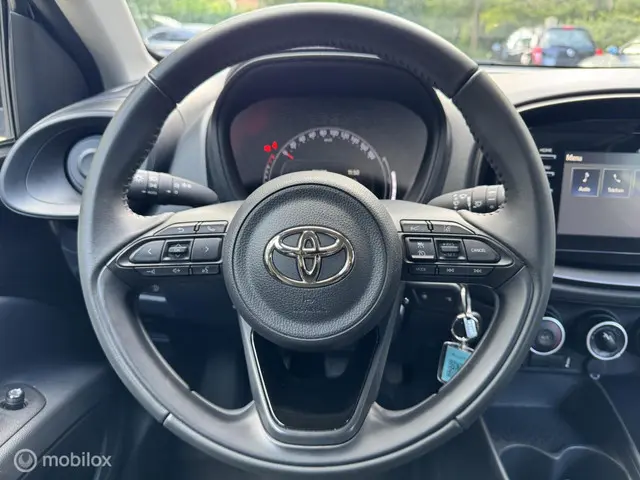 Toyota Aygo X 1.0 VVT-i MT Play 2023 Benzine 14