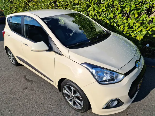 Hyundai i10 1.2i pas 68.000 Automaat 2015 Benzine 2