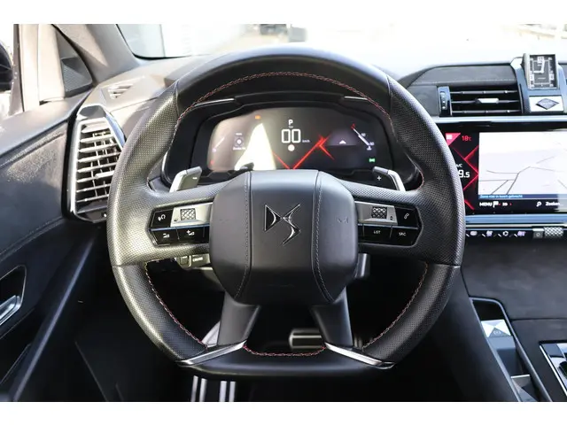 DS DS 7 Crossback 1.6 Performance Line 2021 Benzine 28