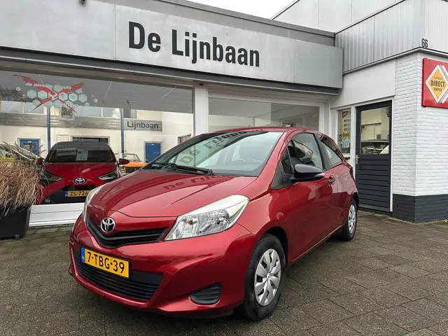 Toyota Yaris 1.0 VVT-i Comfort 2014 Benzine