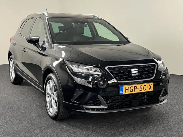 SEAT Arona 1.0 TSI FR 81 KW / 110 PK 2023 Benzine 2