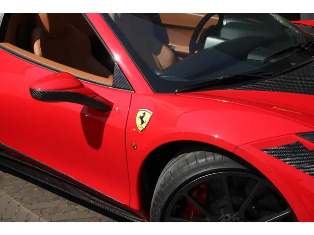 Ferrari 458 4.5 V8 Spider Mansory 2014 Benzine 21