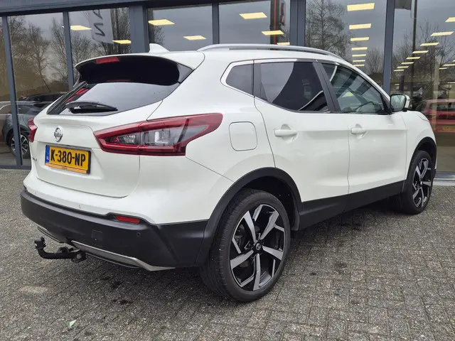 Nissan QASHQAI 2