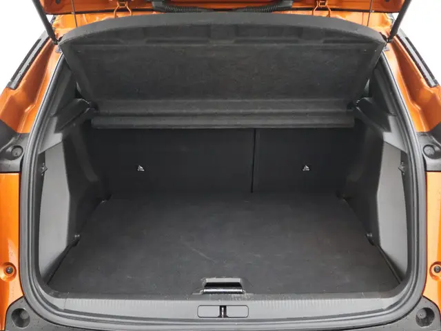 Peugeot e-2008 EV GT PACK 50 kWh 2021 Elektrisch 39