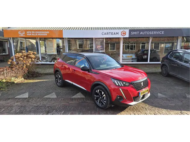 Peugeot 2008 1.2 PureTech GT Pack 2021 Benzine 38