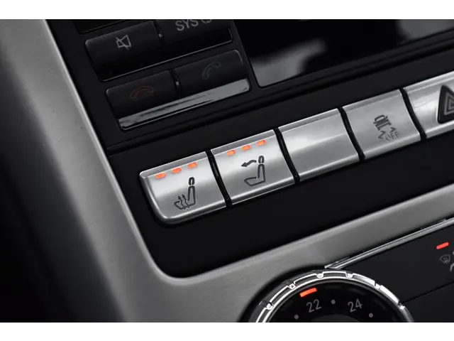 Mercedes-Benz SLK 200 2012 Benzine 15