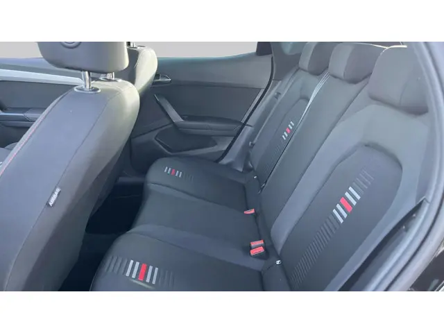 SEAT Arona 1.0 TSI FR Business Intense 2019 Benzine 25