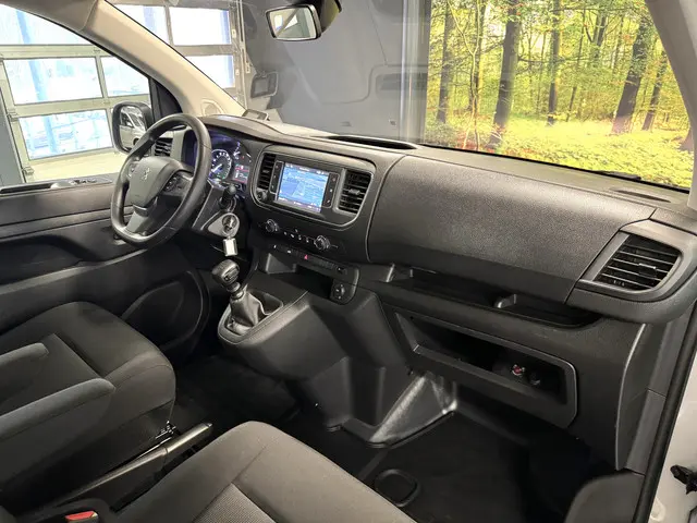 Peugeot Expert 1.5 BlueHDI 100 S&S L3 2023 Diesel 11