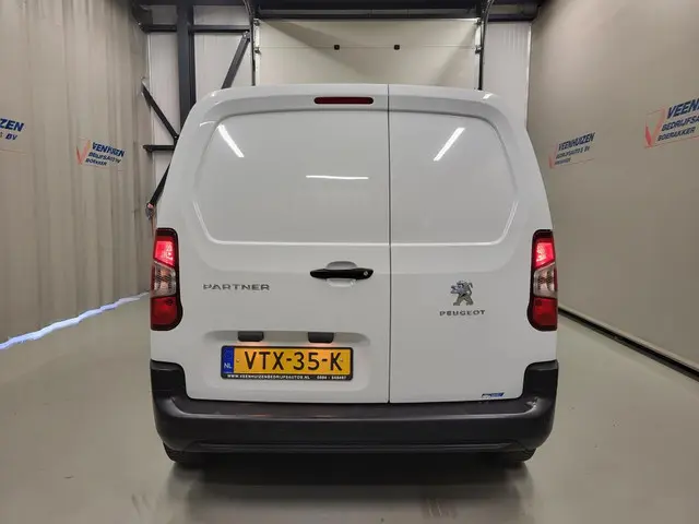 Peugeot Partner 1.5BlueHDi 100pk Euro 6! 2023 Diesel 16