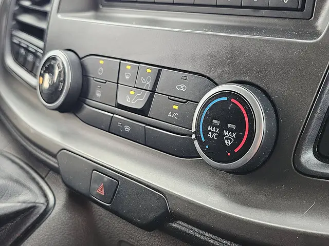 Ford Transit 2.0 2023 Diesel 10