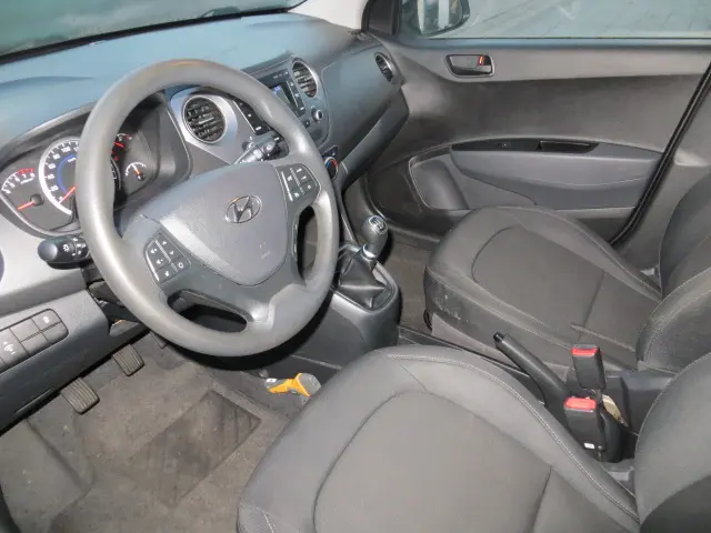 Hyundai i10 2
