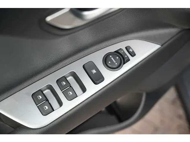 Kia Rio 1.0 T-GDi MHEV DynamicLine 2023 Benzine 24