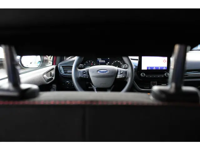 Ford Fiesta 1.0 EcoBoost Hybrid ST-Line X 2022 Benzine 16