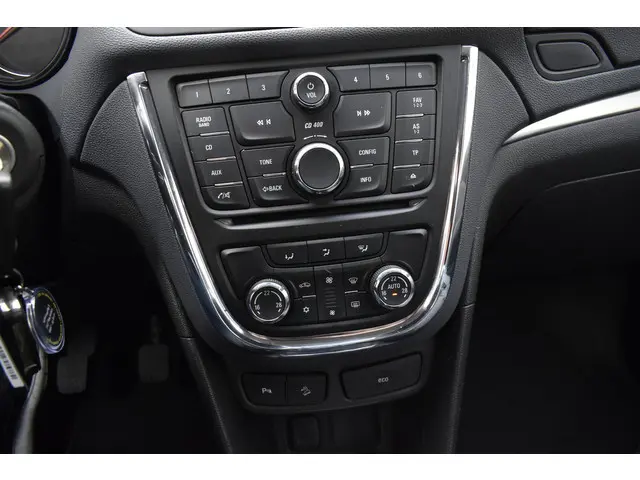 Opel Mokka 1.6 Cosmo 2013 Benzine 13