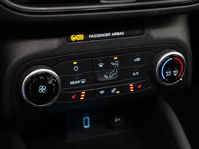 Ford Focus 1.0 EcoBoost ST Line Business- 2019 Benzine 12