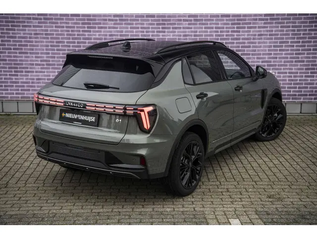 Lynk & Co 01 1.5 More 2025 Hybride Benzine 16