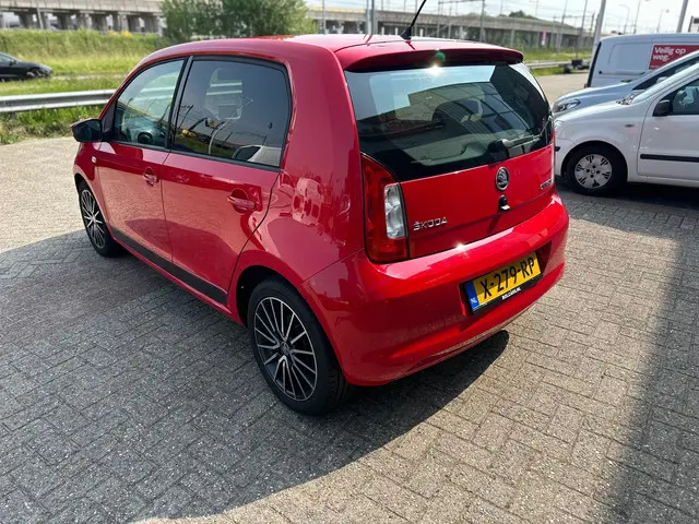 Škoda Citigo 1.0 Greentech Elegance 2013 Benzine 4