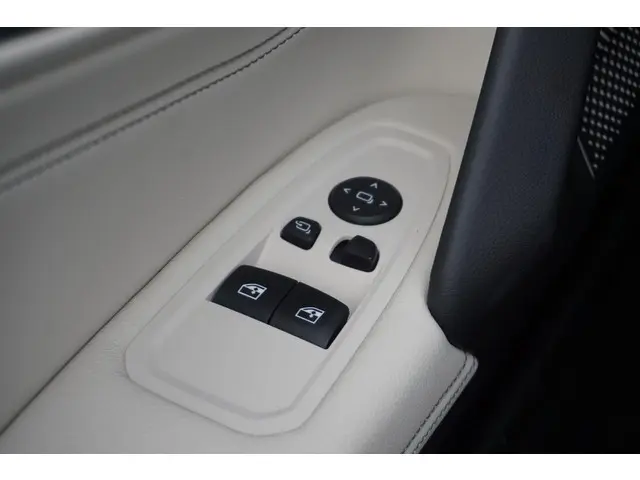 BMW Z4 sDrive20i 2024 Benzine 33