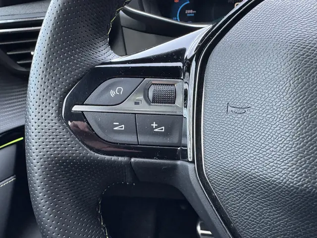 Peugeot e-208 EV GT-Line 350 50 kWh 2020 Elektrisch 14