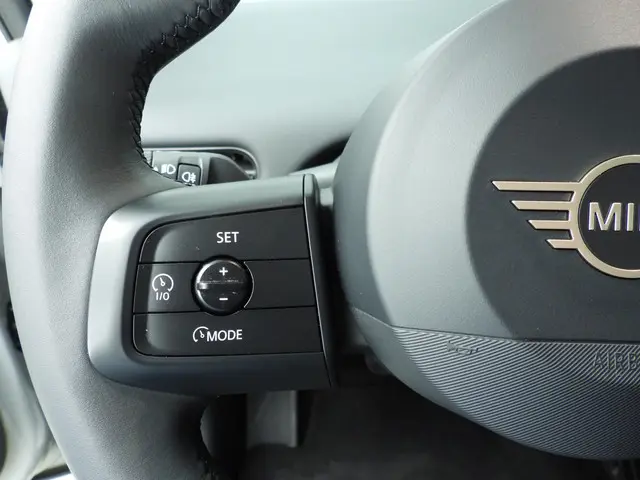 MINI 3-Deurs Cooper E 2024 Elektrisch 13
