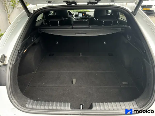 Kia ProCeed 1.6 T-GDI | GT | Camera | 2019 Benzine 23