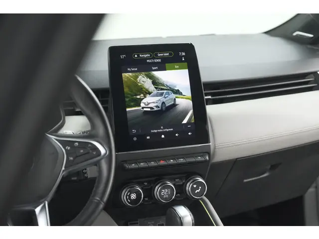 Renault Clio TCe 130 EDC Initiale Paris 2020 Benzine 70