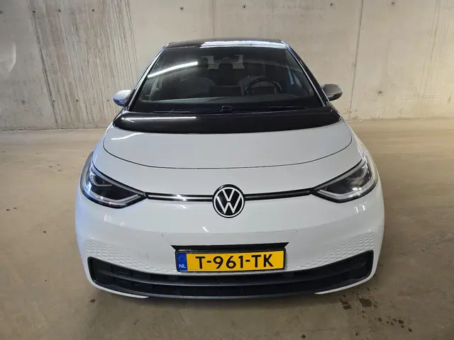 Volkswagen ID.3 First Edition 58 kWh 2021 Elektrisch 3