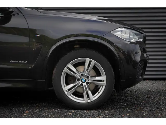 BMW X5 xDrive25d High Executive 2019 Diesel 10