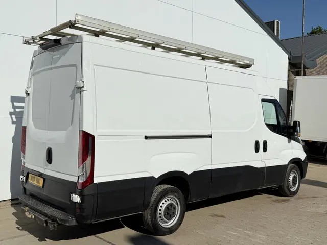 Iveco Daily 35S13 2017 Diesel 3