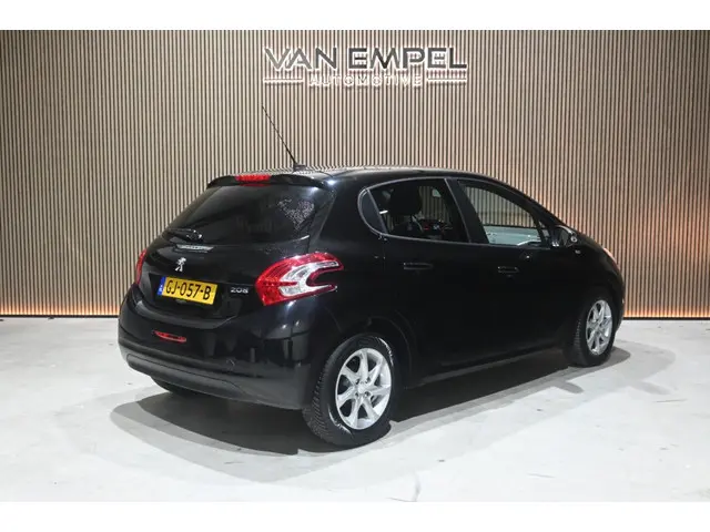Peugeot 208 1.2 PureTech Style 2015 Benzine 8