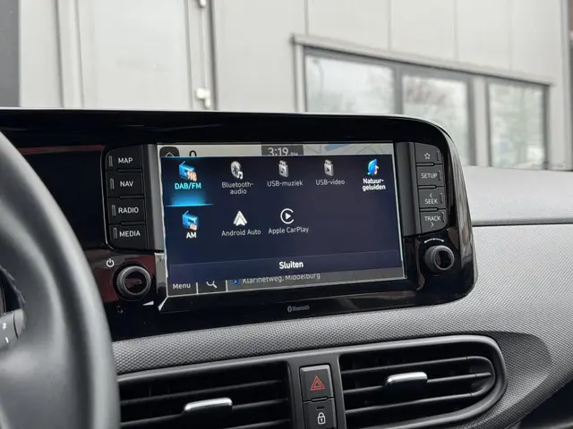 Hyundai i10 1.0 Comfort Smart 2024 Benzine 18