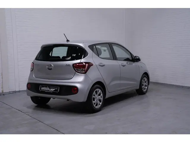 Hyundai i10 1.0i Trend 2018 Benzine 7