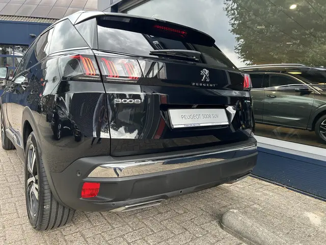 Peugeot 3008 1.6 HYbrid 225 GT 2023 Hybride Benzine 7