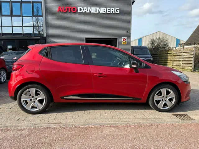 Renault Clio 0.9 TCe Dynamique NIEUWE APK 2013 Benzine 6