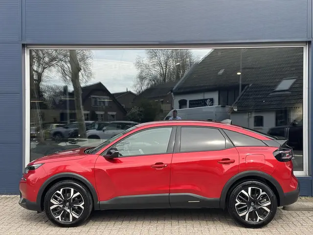 Citroën C4 1.2 Hybrid 145 PK Max 2025 Hybride Benzine 4