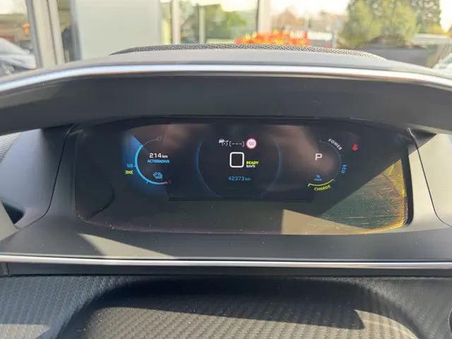 Peugeot e-208 GT Pack EV 50kWh 136 2022 Elektrisch 22