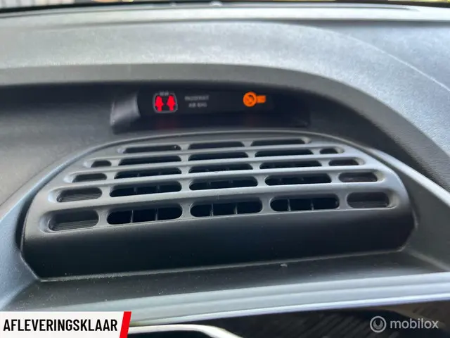 Peugeot 108 1.0 e-VTi Allure 2021 Benzine 27